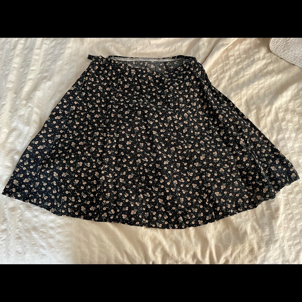 90s vintage mini skirt floral
